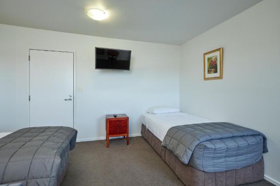 Executive One-Bedroom Suite beds